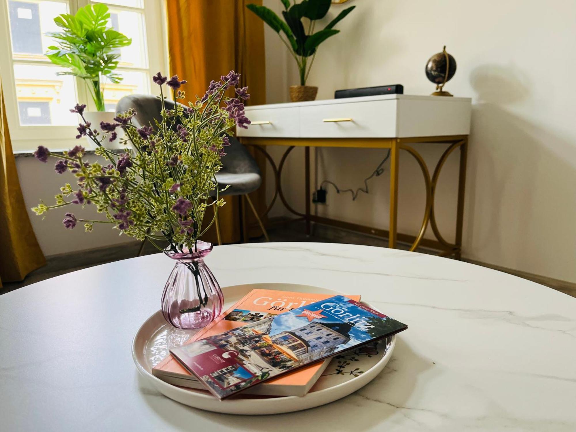 Filmap-Charmant-Modern-Zentral-Balkon-Beamer-Spieletisch 格尔利茨 外观 照片