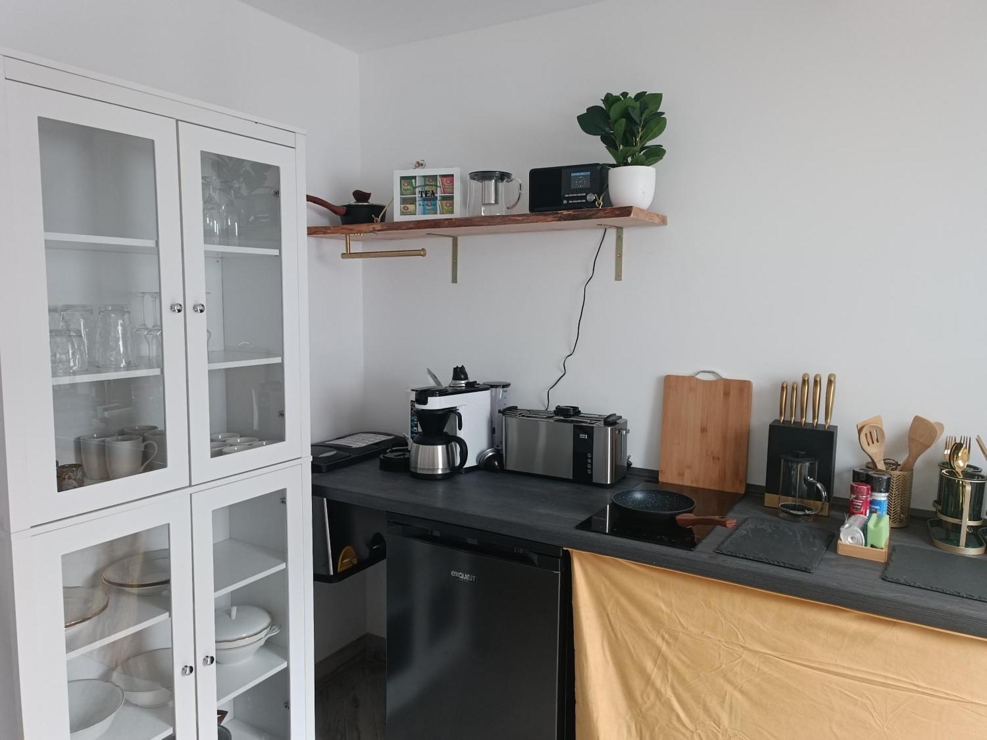 Filmap-Charmant-Modern-Zentral-Balkon-Beamer-Spieletisch 格尔利茨 外观 照片